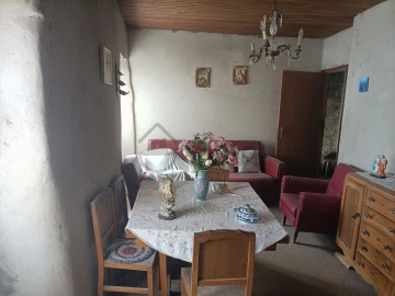 Moradia T3 para Venda em Torre de Moncorvo