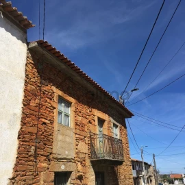 Moradia T3 para Venda em Torre de Moncorvo