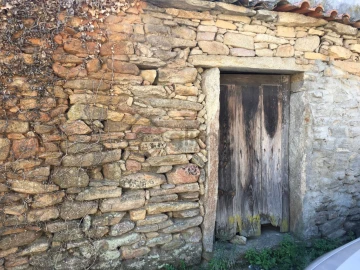 Moradia T3 para Venda em Torre de Moncorvo