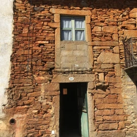 Moradia T3 para Venda em Torre de Moncorvo