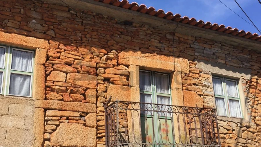 Moradia T3 para Venda em Torre de Moncorvo