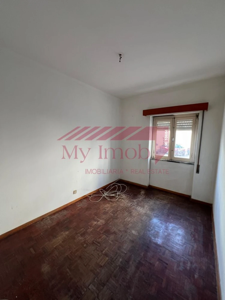 Apartamento T3 para Venda em Vila Real de Santo Antonio Foto 4
