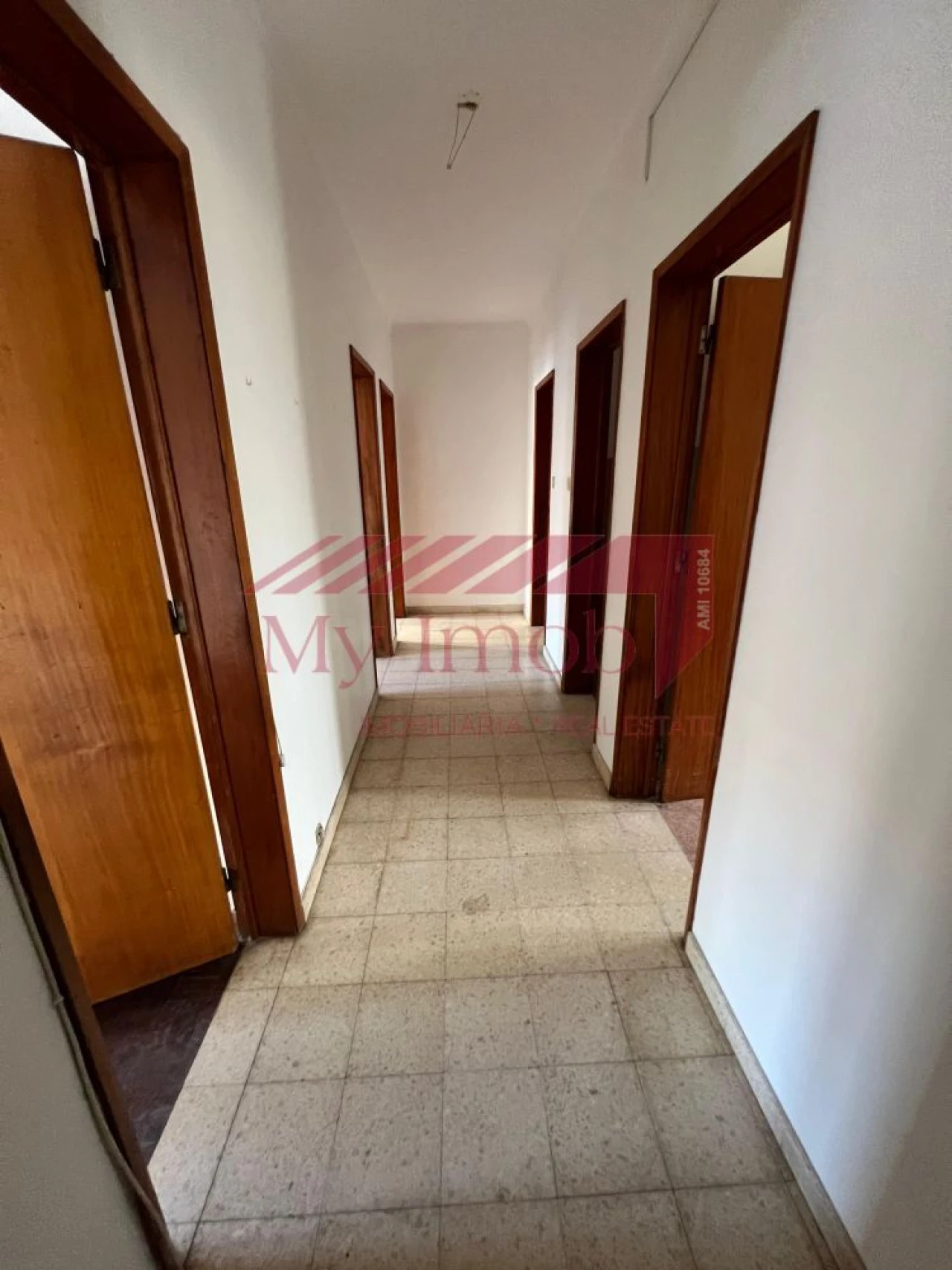 Apartamento T3 para Venda em Vila Real de Santo Antonio Foto 2