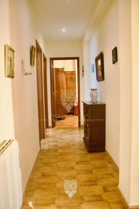 Apartamento T3 para Venda em Santa Maria Maior