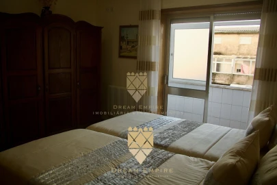 Apartamento T3 para Venda em Santa Maria Maior