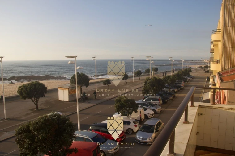 Apartamento T3 para Venda em Santa Maria Maior Foto 2