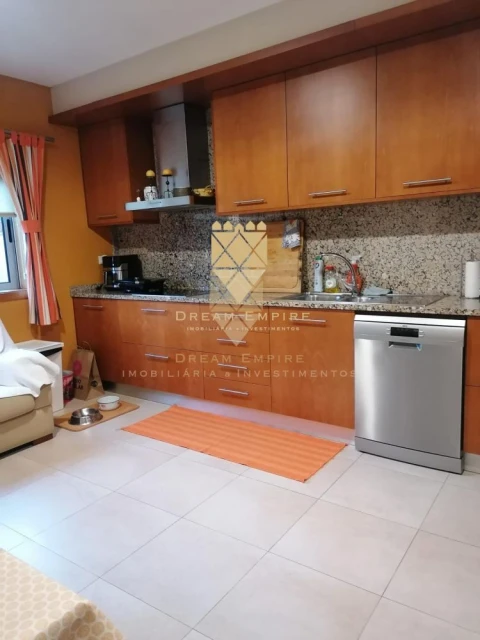 Moradia T3 para Venda em Recarei