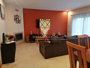 Moradia T3 para Venda em Recarei