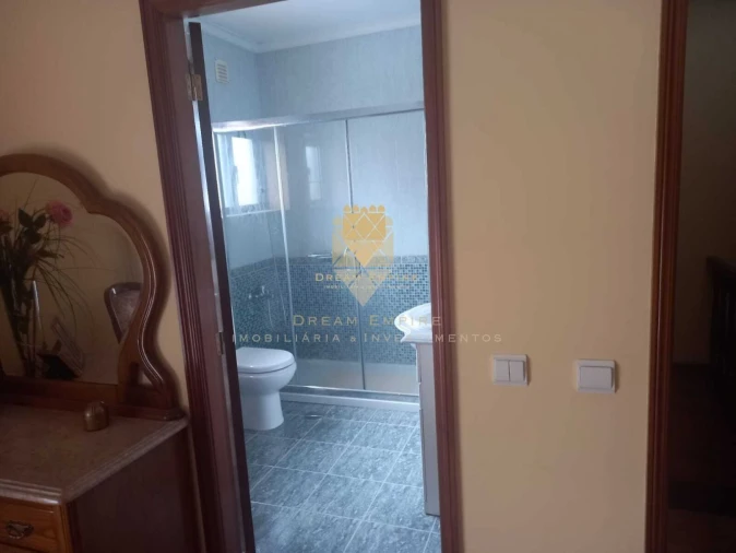 Moradia T3 para Venda em Ermesinde Foto 5