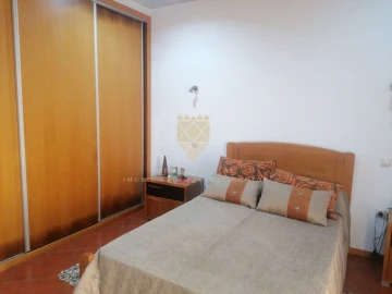 Moradia T3 para Venda em Fonte Arcada