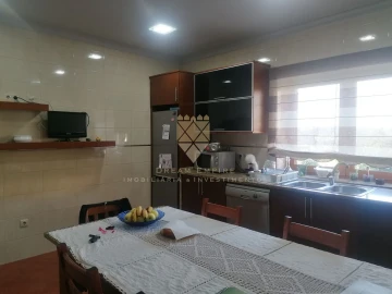 Moradia T3 para Venda em Fonte Arcada