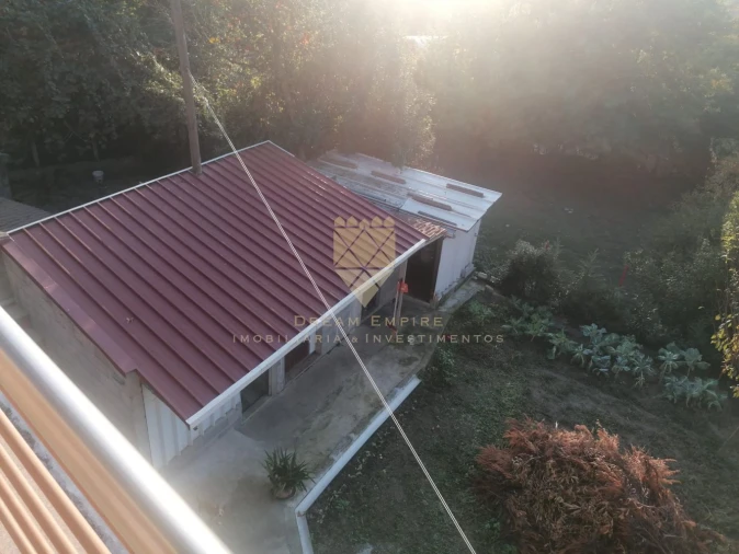 Moradia T3 para Venda em Fonte Arcada Foto 16