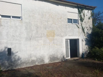 Moradia T3 para Venda em Gandra