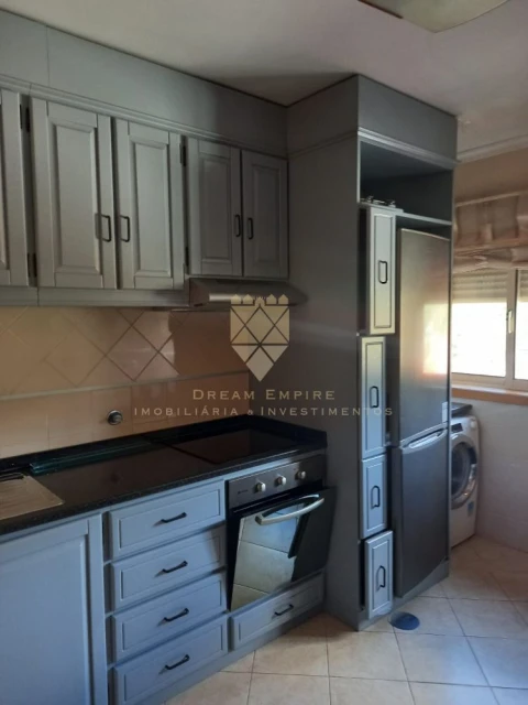 Apartamento T3 para Venda em Silvares, Pias, Nogueira e Alvarenga