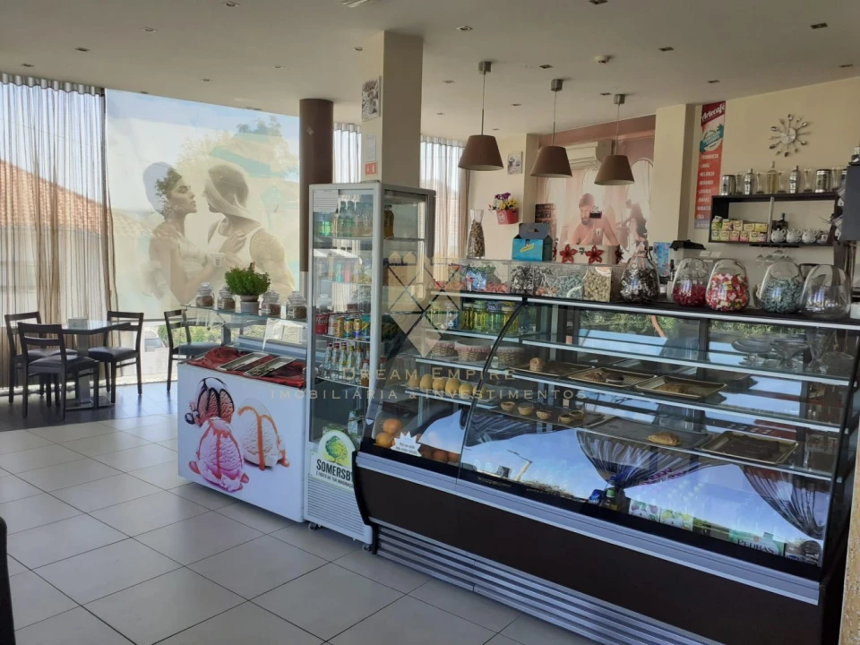 Loja para Trespasse em Paredes Foto 5