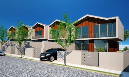Moradia T4 para Venda em Guilhufe e Urrô