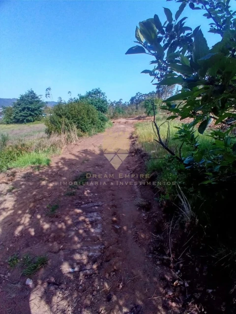 Moradia T3 para Venda em Recarei