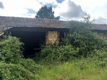 Moradia T3 para Venda em Recarei