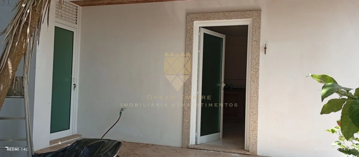 Moradia T3 para Venda em Aguiar de Sousa Foto 17