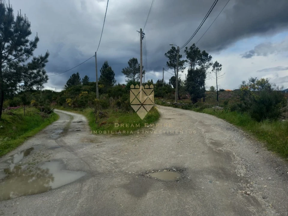 Terreno para Venda em Recarei Foto 6