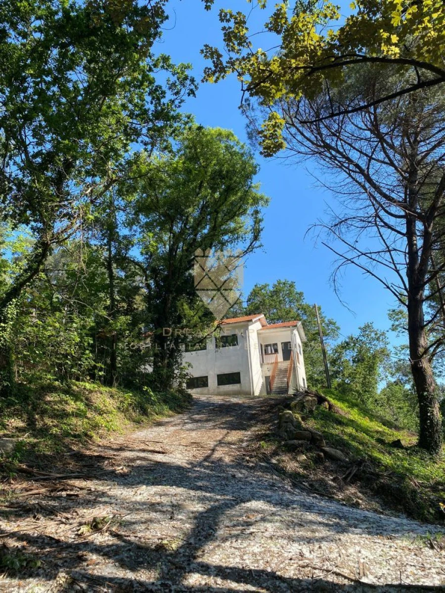 Quinta T0 para Venda em Paço de Sousa Foto 26