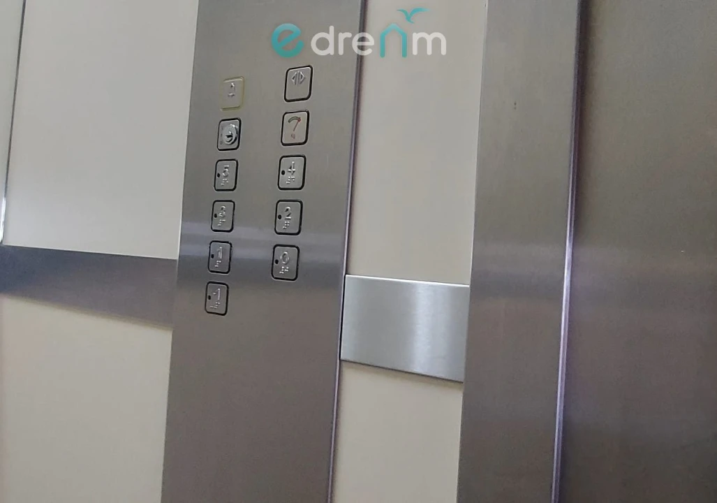 Apartamento T2 para Venda em Setubal (São Sebastião) Foto 6