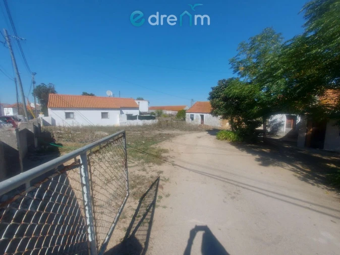 Terreno para Venda em Quinta do Anjo Foto 4