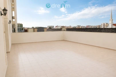 Apartamento T3 para Venda em União das Freguesias de Setúbal