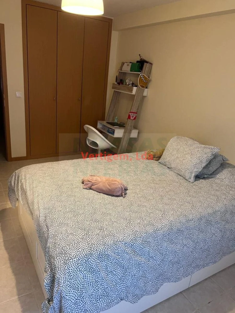 Apartamento T3 para Venda em Portimão Foto 19