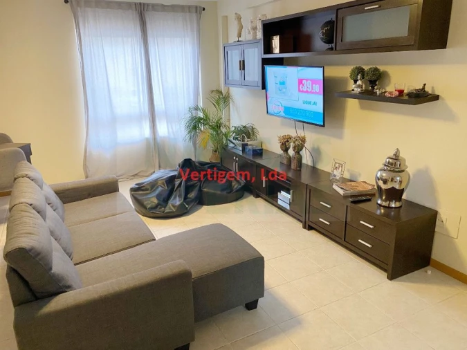 Apartamento T3 para Venda em Portimão Foto 17