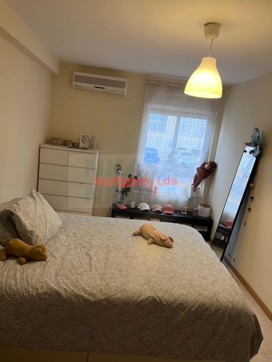 Apartamento T3 para Venda em Portimão Foto 18