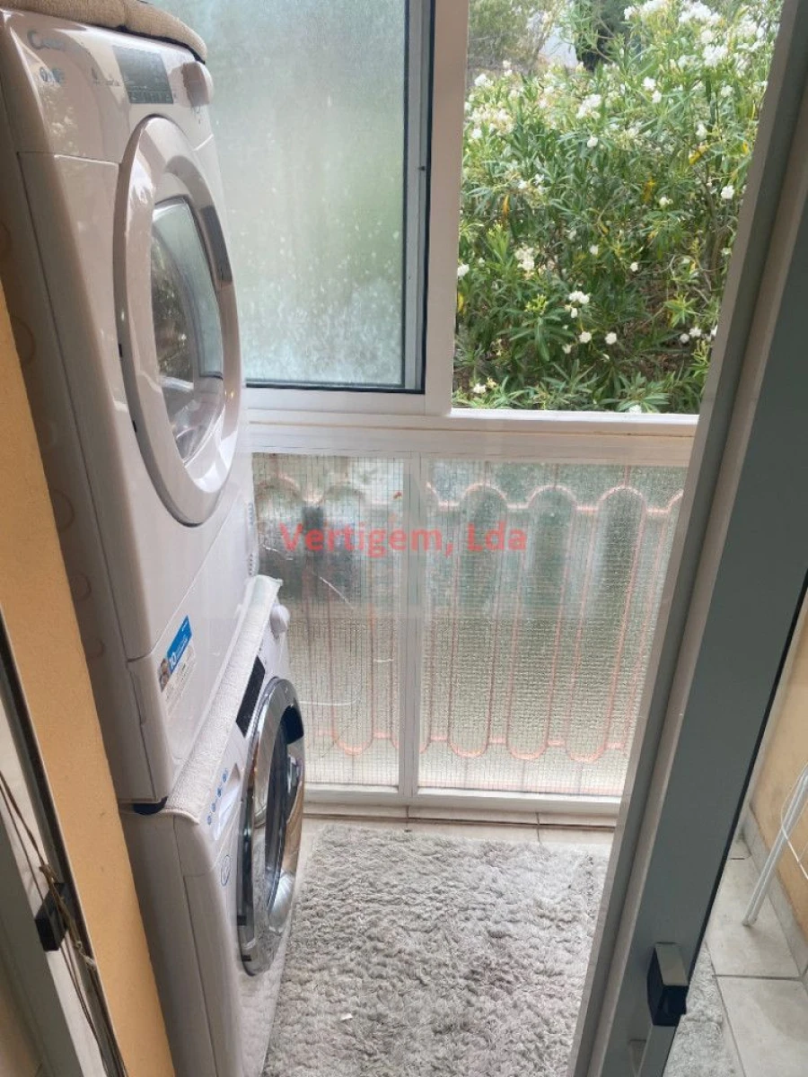 Apartamento T3 para Venda em Portimão Foto 15