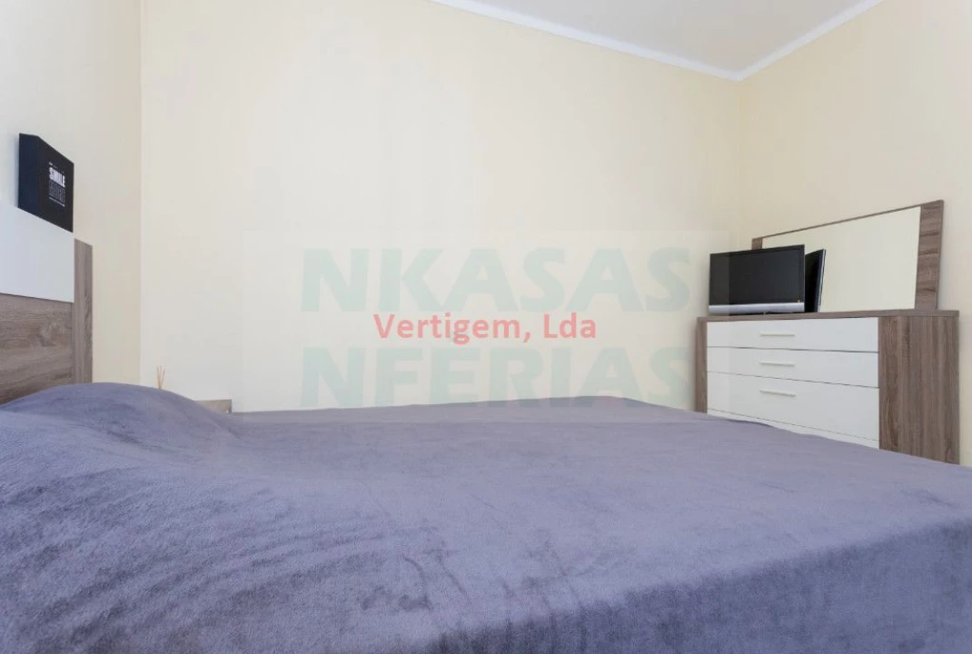 Apartamento T1 para Venda em Portimão Foto 10