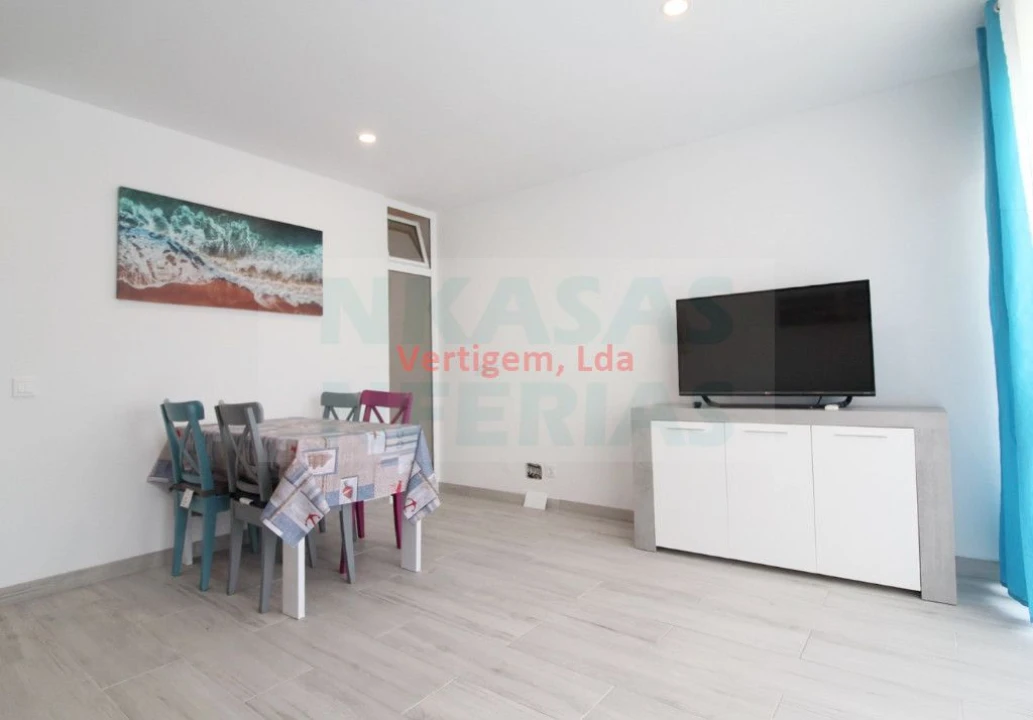 Apartamento T1 para Venda em Portimão Foto 9
