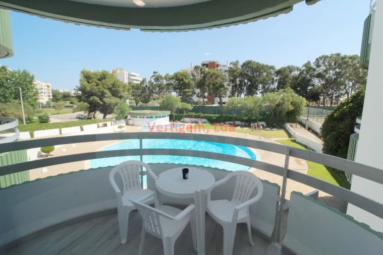 Apartamento T1 para Venda em Portimão Foto 14