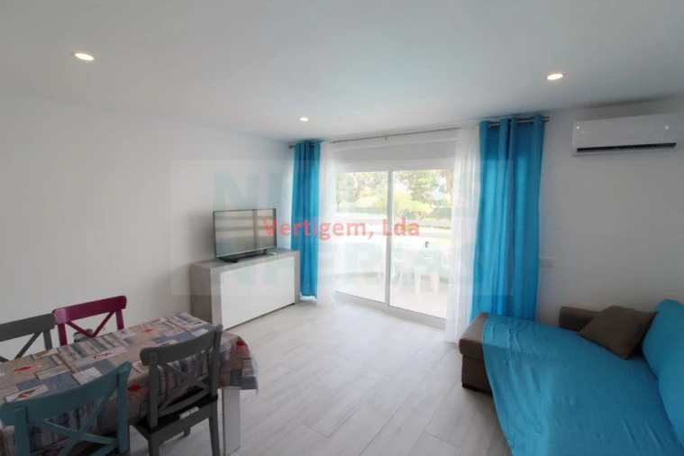 Apartamento T1 para Venda em Portimão Foto 11