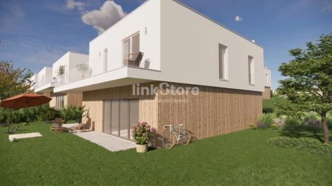 Moradia T4 para Venda em Santa Maria e São Miguel, São Martinho, São Pedro Penaferrim