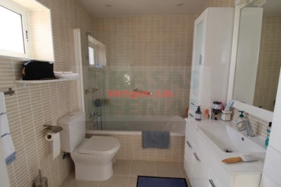 Apartamento T3 para Venda em Portimão