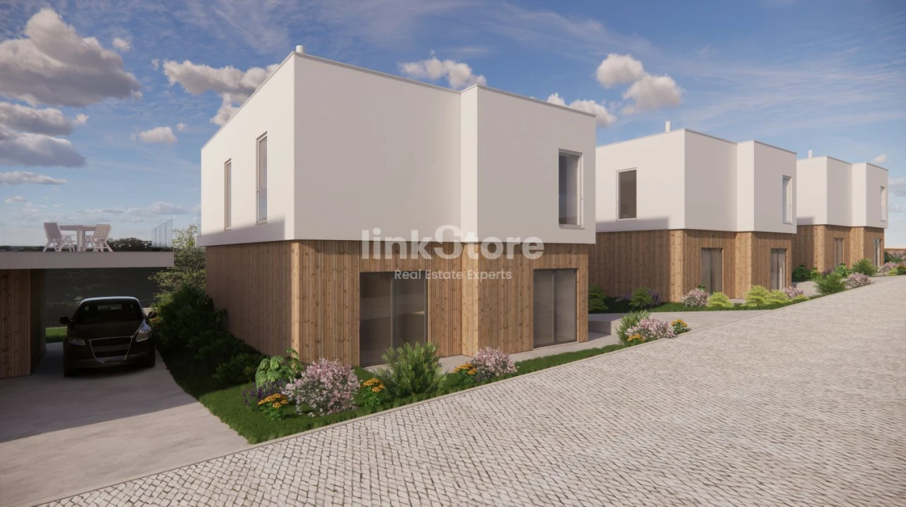 Moradia T4 para Venda em Santa Maria e São Miguel, São Martinho, São Pedro Penaferrim Foto 7