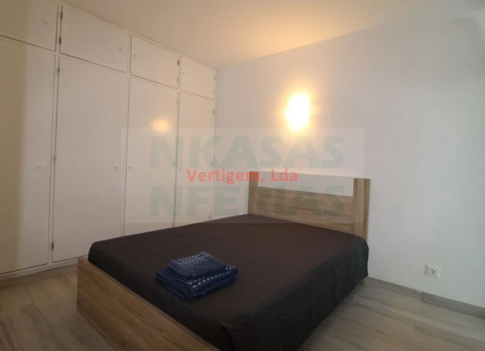 Apartamento T1 para Venda em Portimão Foto 6