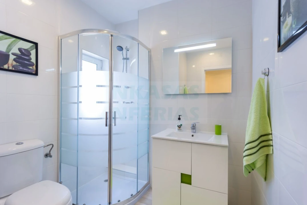 Apartamento T1 para Venda em Portimão Foto 12
