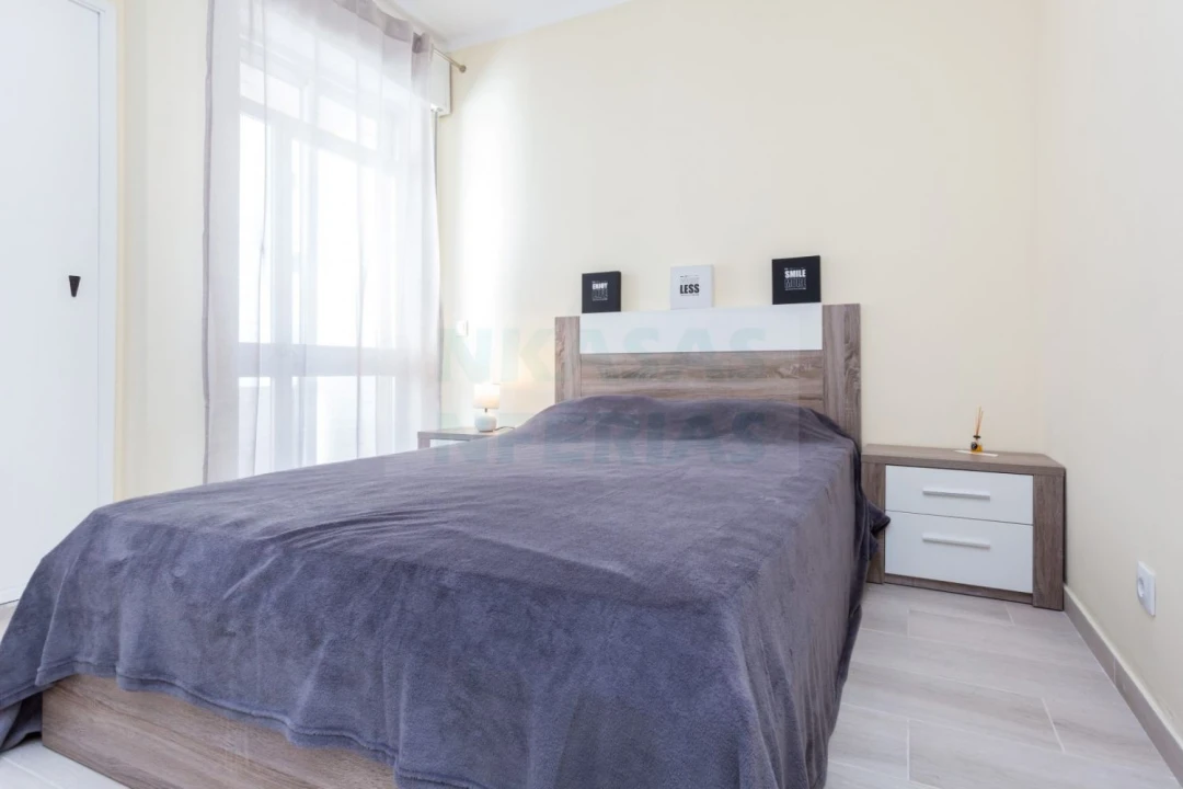 Apartamento T1 para Venda em Portimão Foto 5