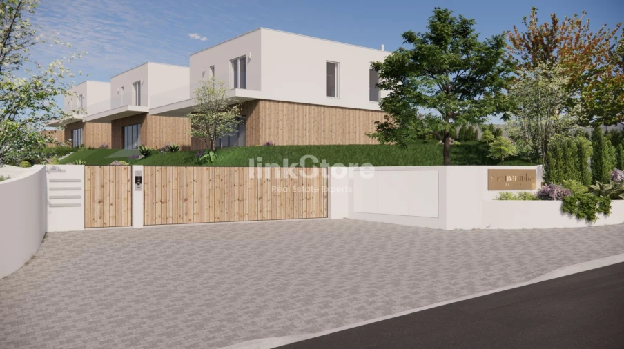 Moradia T4 para Venda em Santa Maria e São Miguel, São Martinho, São Pedro Penaferrim Foto 2