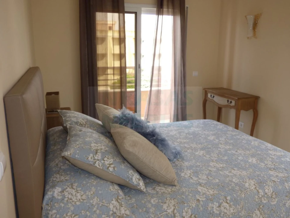 Apartamento T1 para Venda em Portimão Foto 8