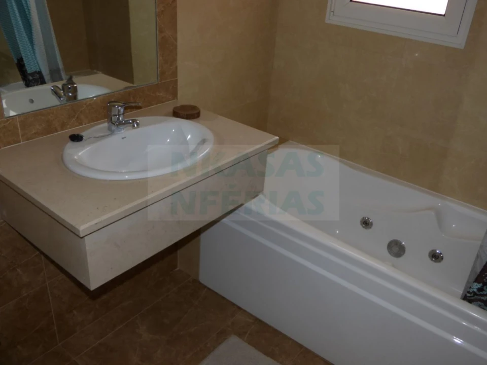 Apartamento T1 para Venda em Portimão Foto 13