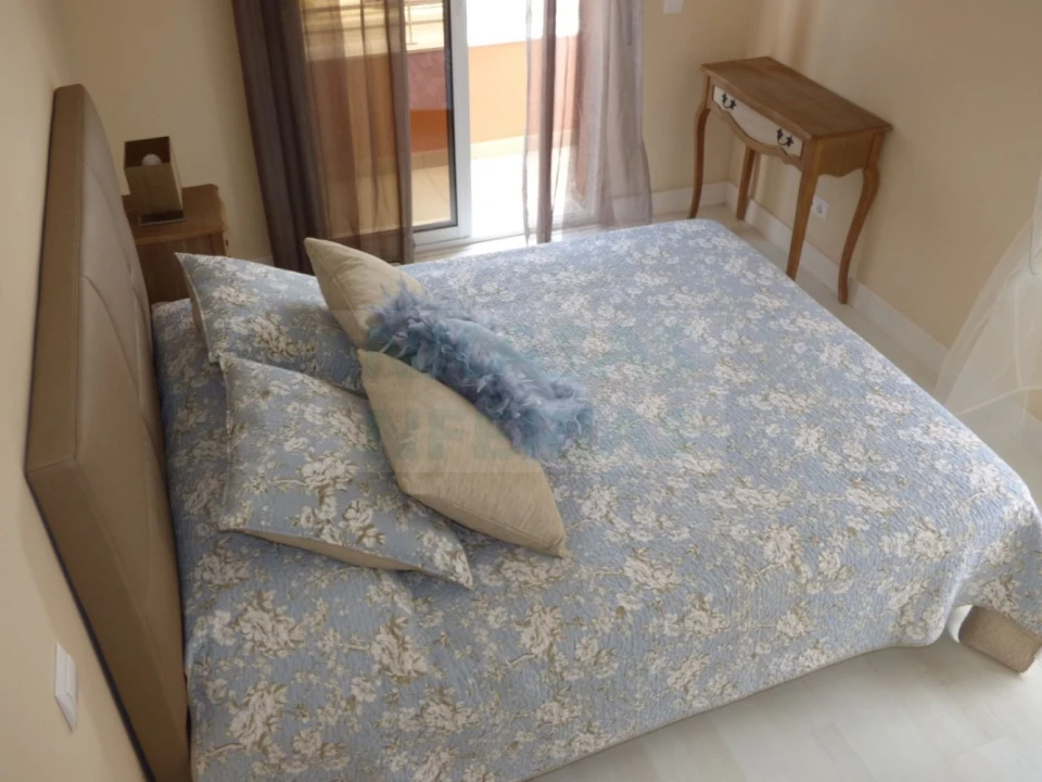 Apartamento T1 para Venda em Portimão Foto 9