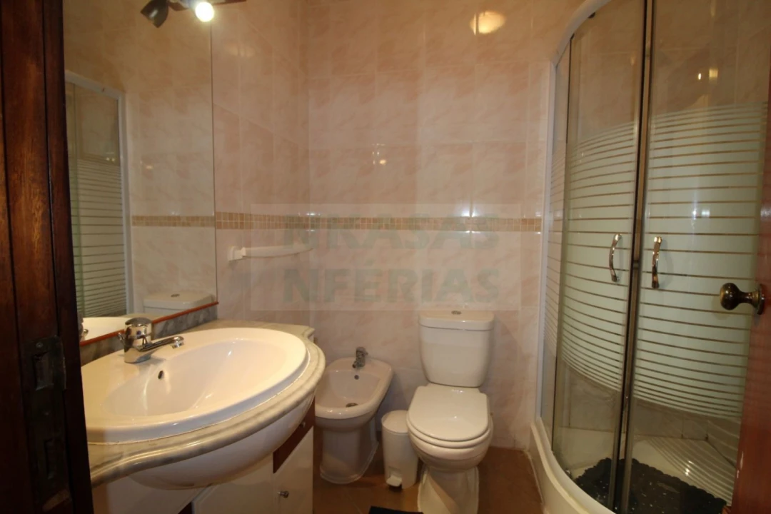 Apartamento T1 para Venda em Portimão Foto 15
