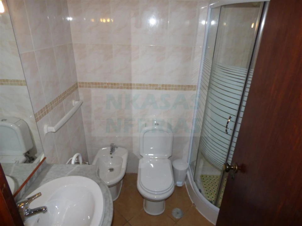 Apartamento T1 para Venda em Portimão Foto 13