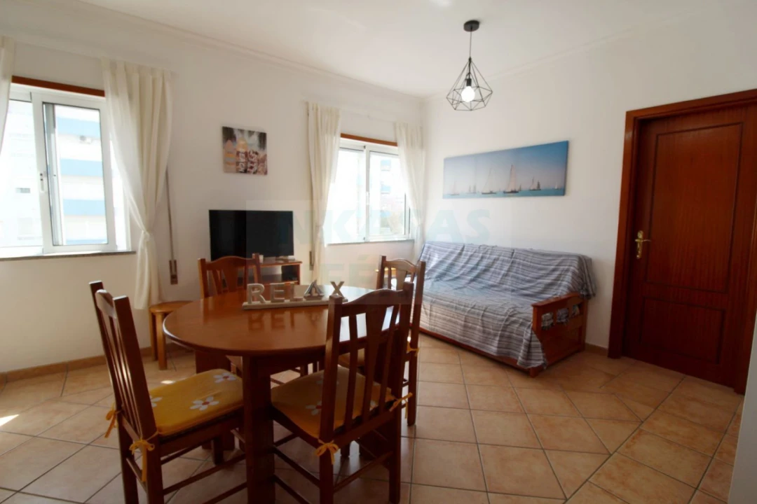Apartamento T1 para Venda em Portimão Foto 8