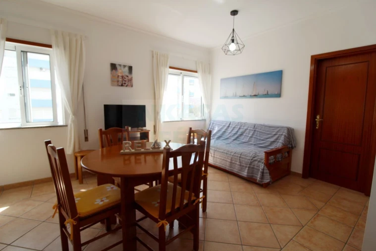 Apartamento T1 para Venda em Portimão Foto 8
